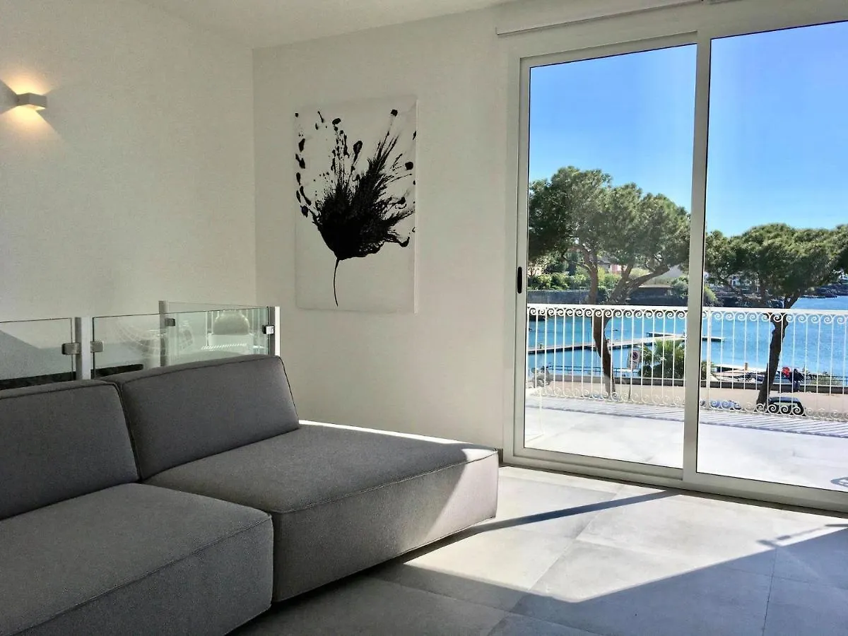 Sunshine Luxury Apartment - Ognina Catania location